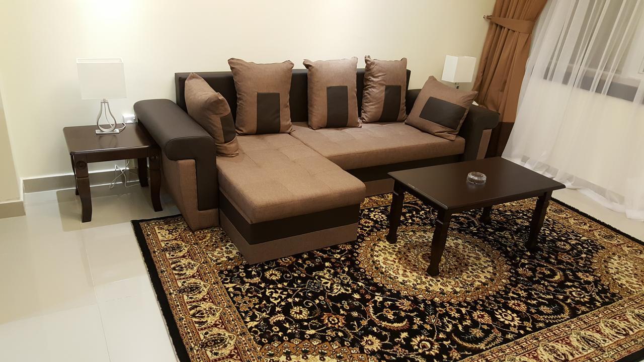 Travellers Hotel Apartment Dubai Room photo